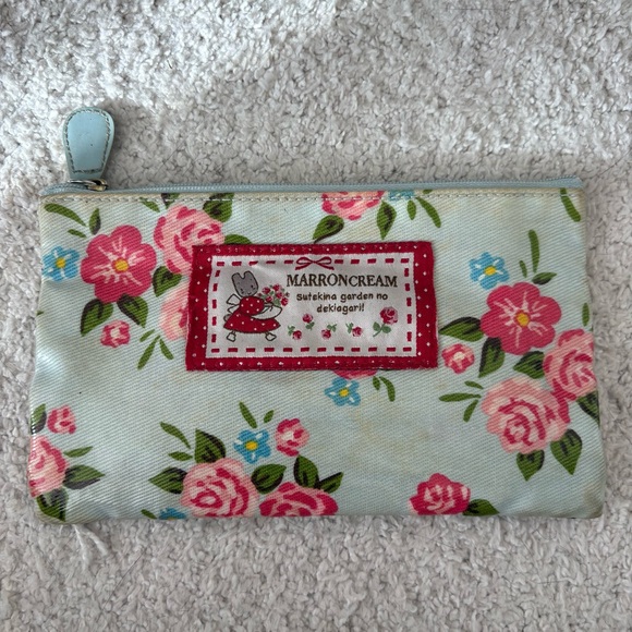 Sanrio Handbags - Vintage Sanrio Marron Cream Zip Pouch